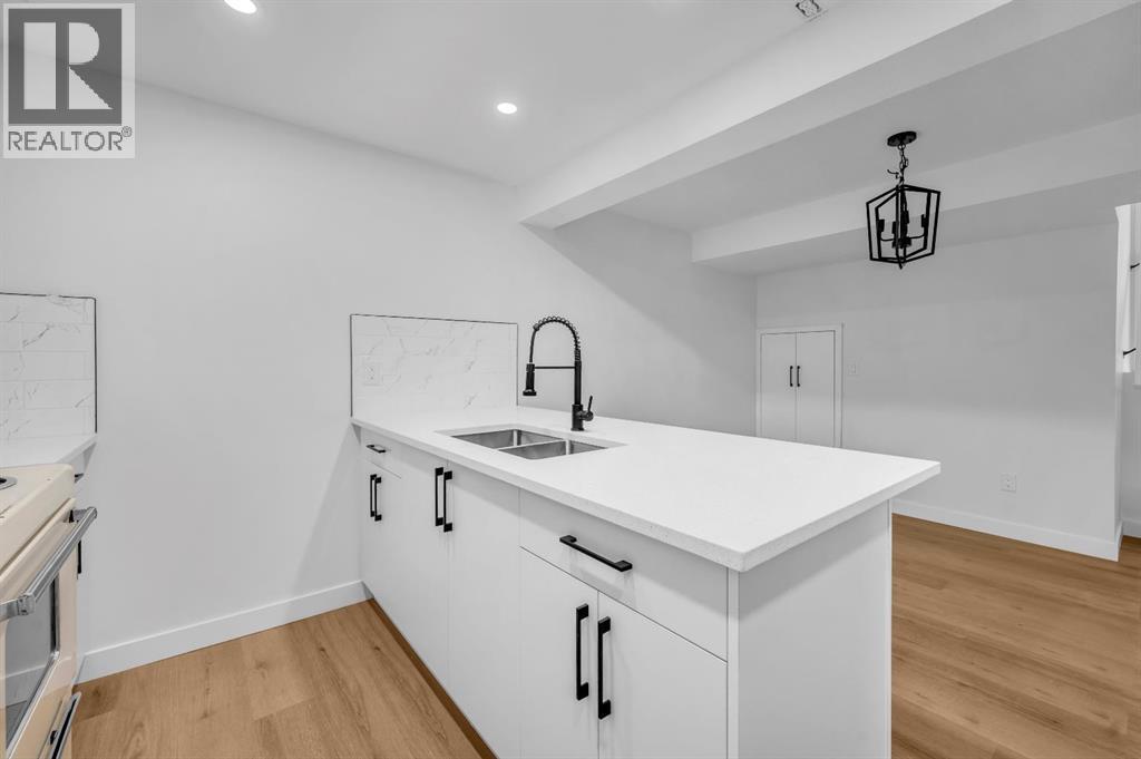 Single Family House 4 Level for Sale in   Avenue NE Pineridge Calgary 