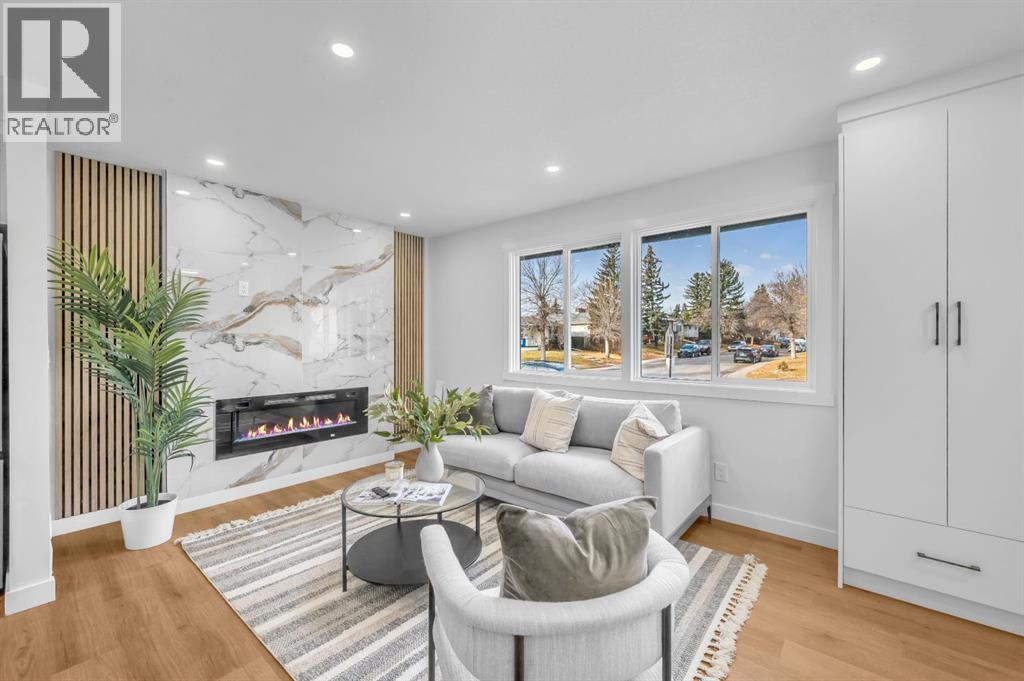 Single Family House 4 Level for Sale in   Avenue NE Pineridge Calgary 