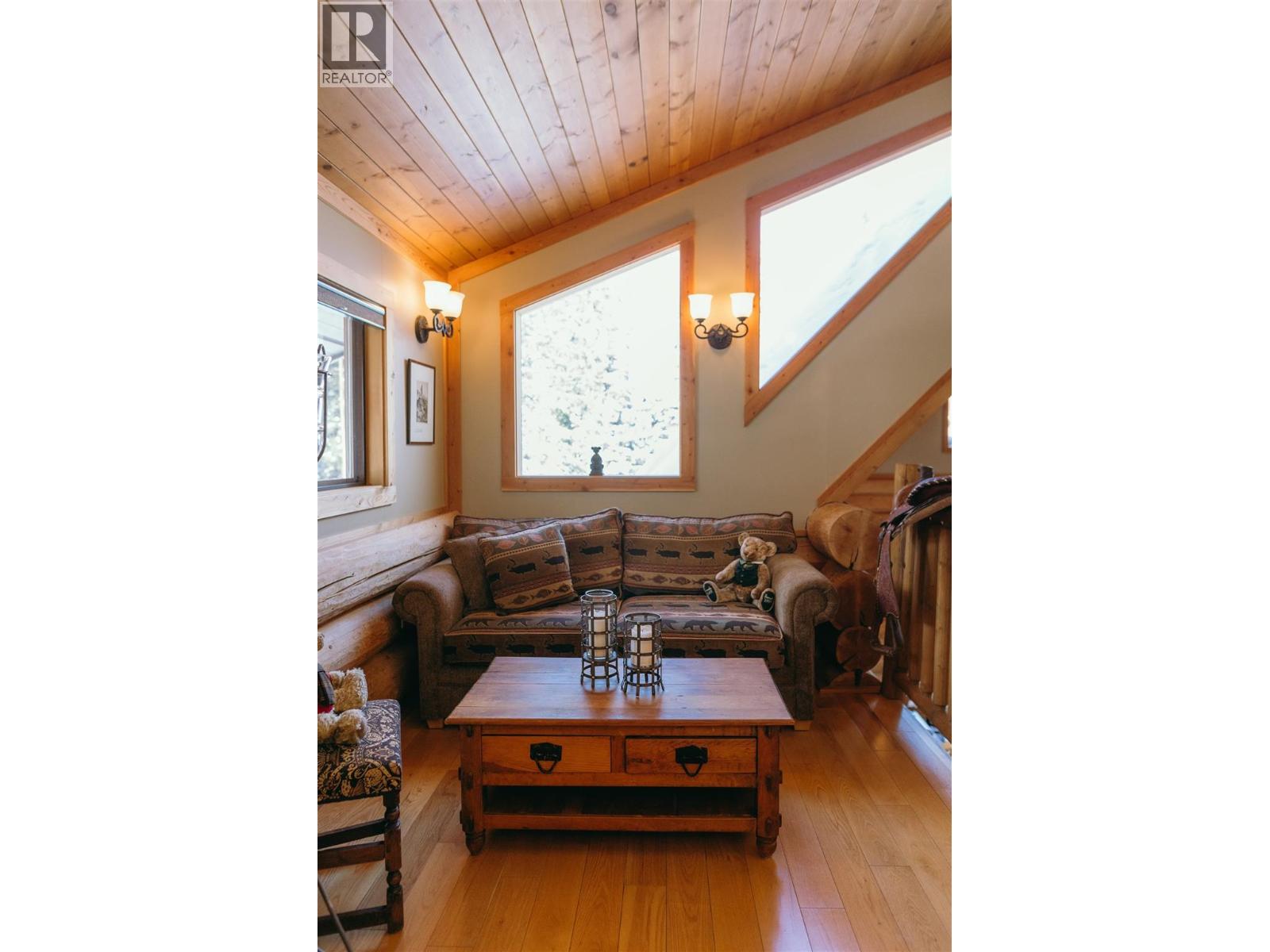  1595 COLUMBIA VALLEY VEIW Drive, Golden