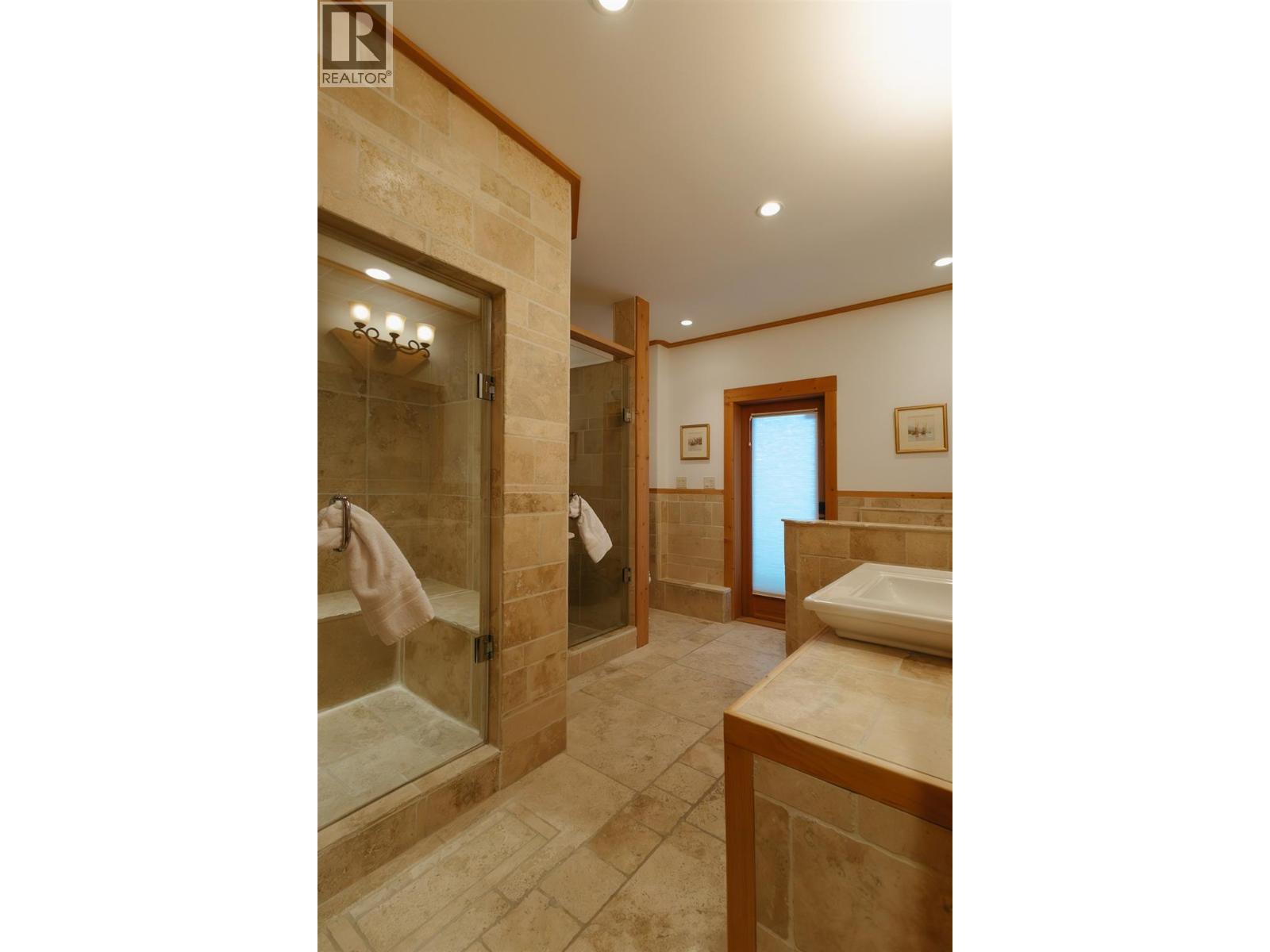  1595 COLUMBIA VALLEY VEIW Drive, Golden