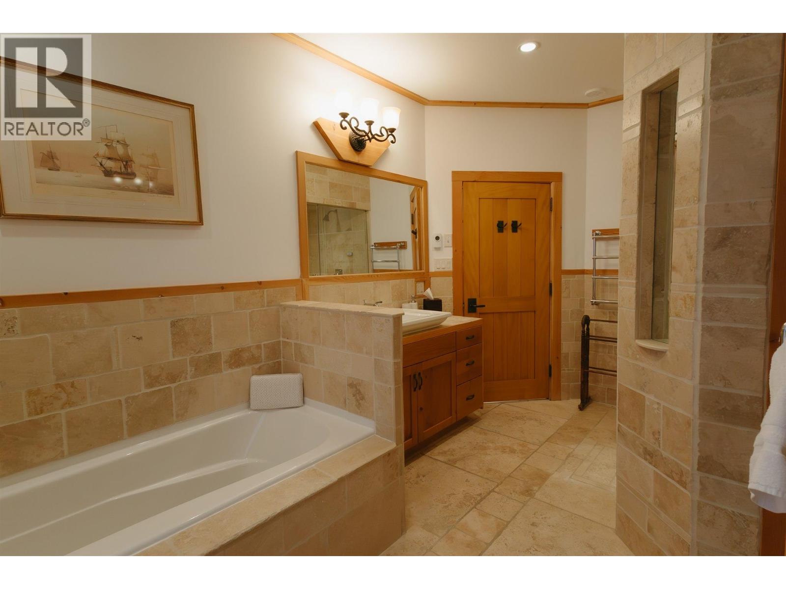  1595 COLUMBIA VALLEY VEIW Drive, Golden