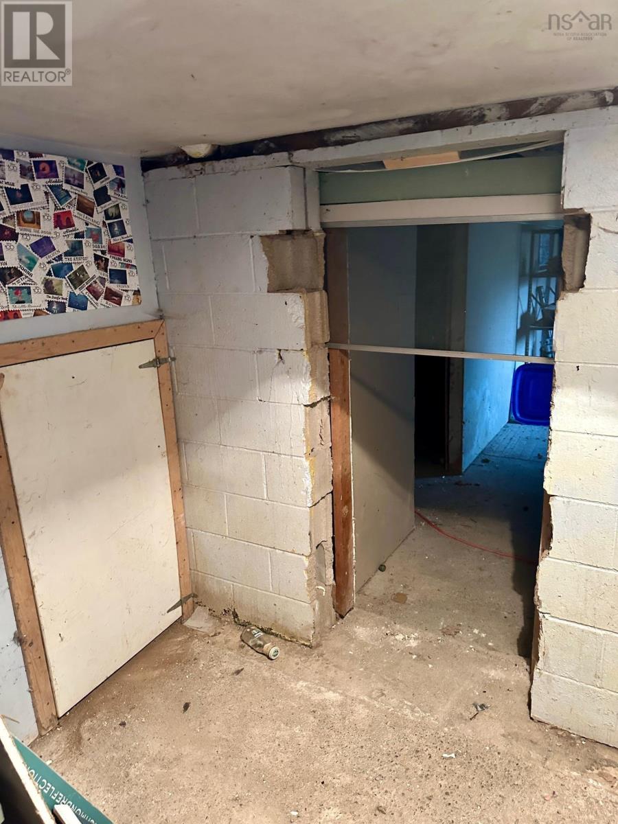 Property 22 of 24 of 84 Chambers Road