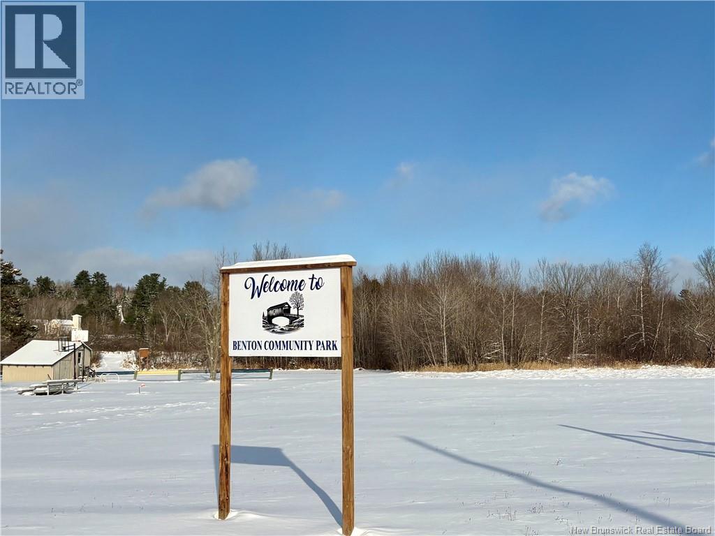 903 BENTON ROAD - 19