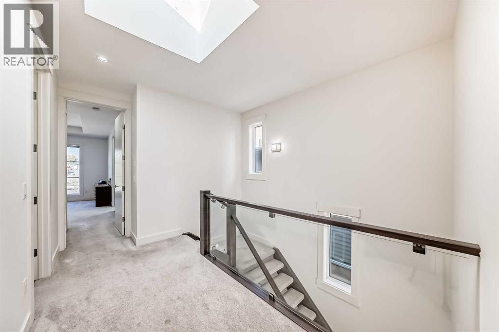 Single Family House for Sale in   Avenue NE Tuxedo Park Calgary 