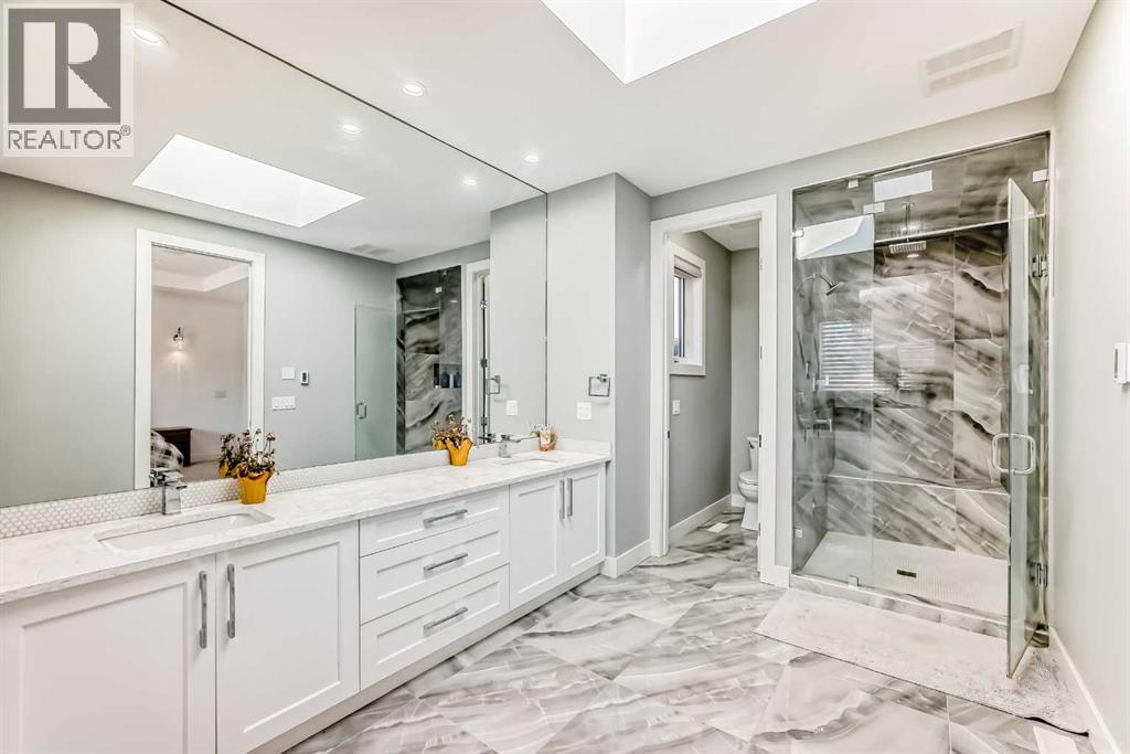 Single Family House for Sale in   Avenue NE Tuxedo Park Calgary 