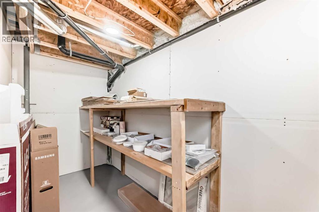 Single Family House for Sale in   Avenue NE Tuxedo Park Calgary 