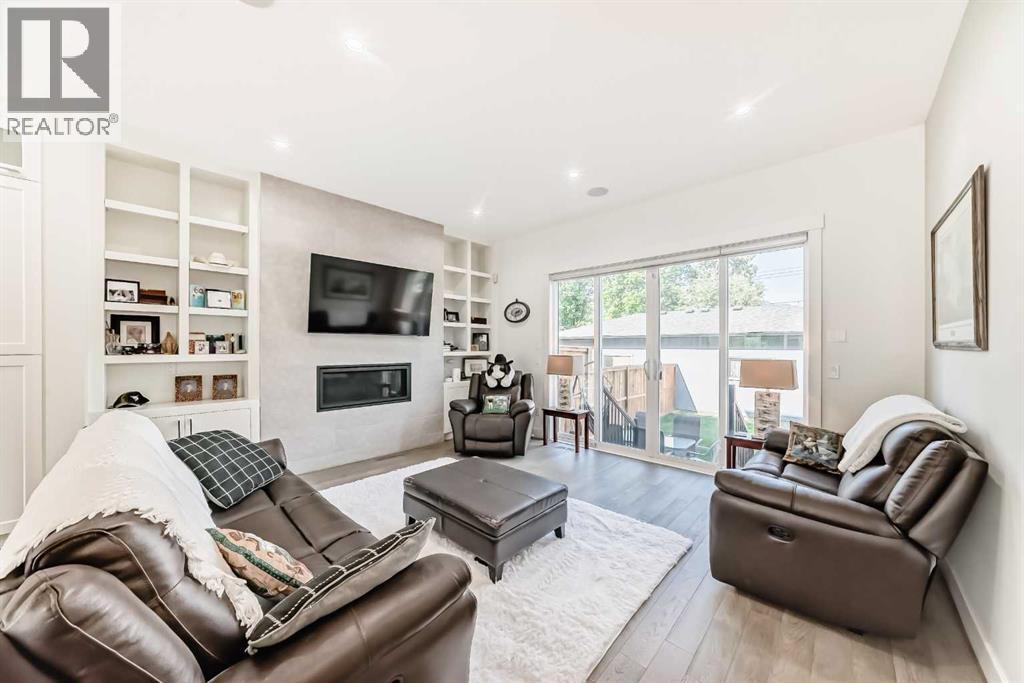 Single Family House for Sale in   Avenue NE Tuxedo Park Calgary 