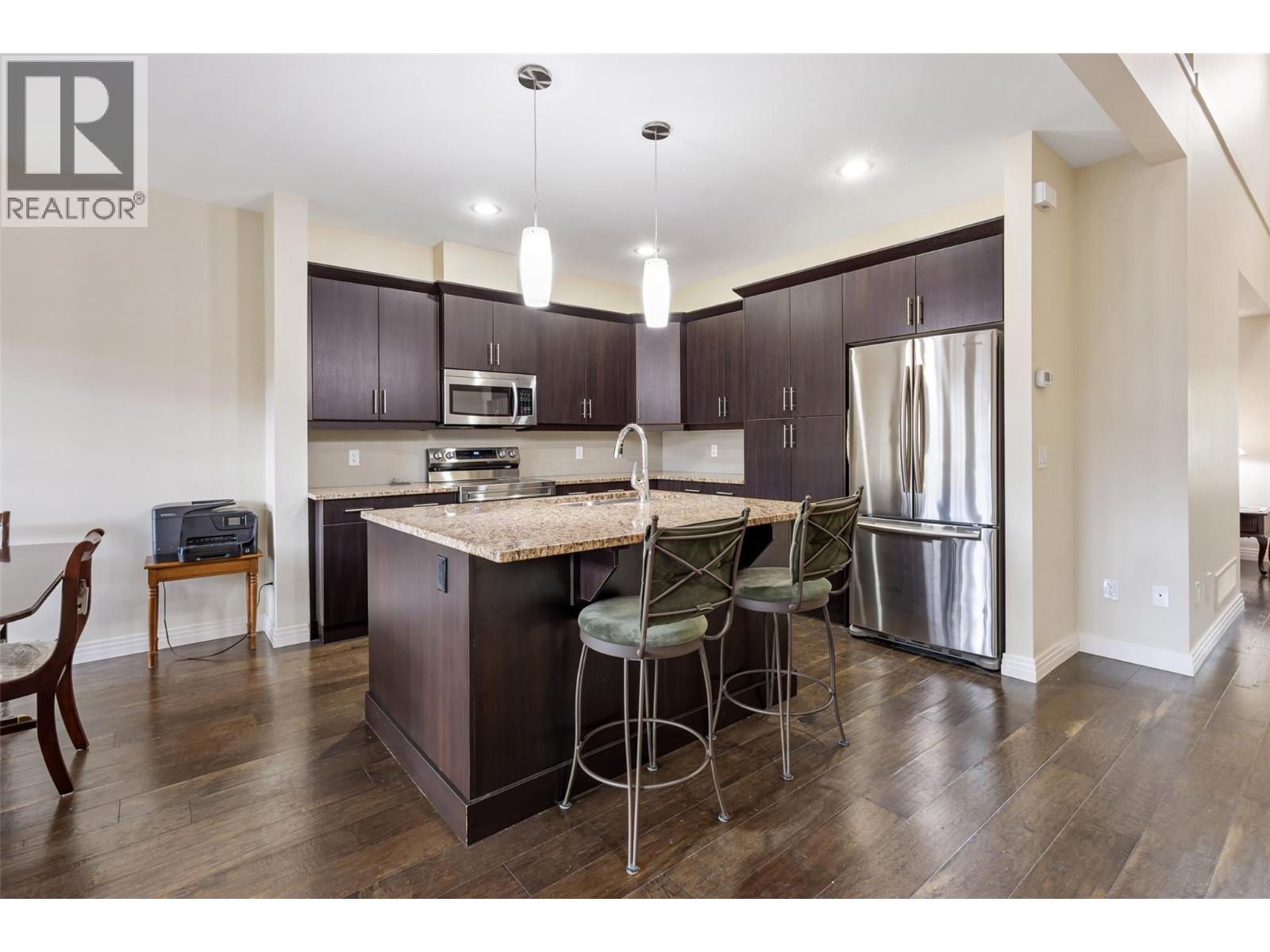 6 328 Providence Avenue, Kelowna