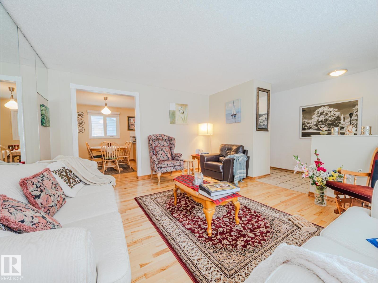 15212 60 ST NW, Edmonton