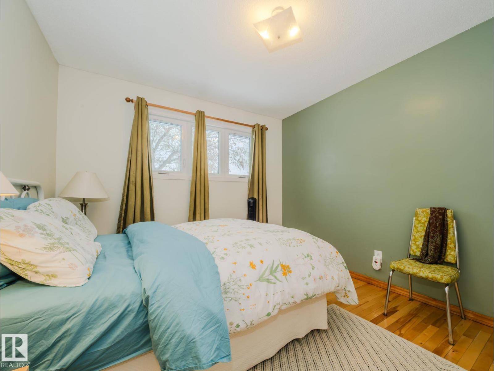 15212 60 ST NW, Edmonton