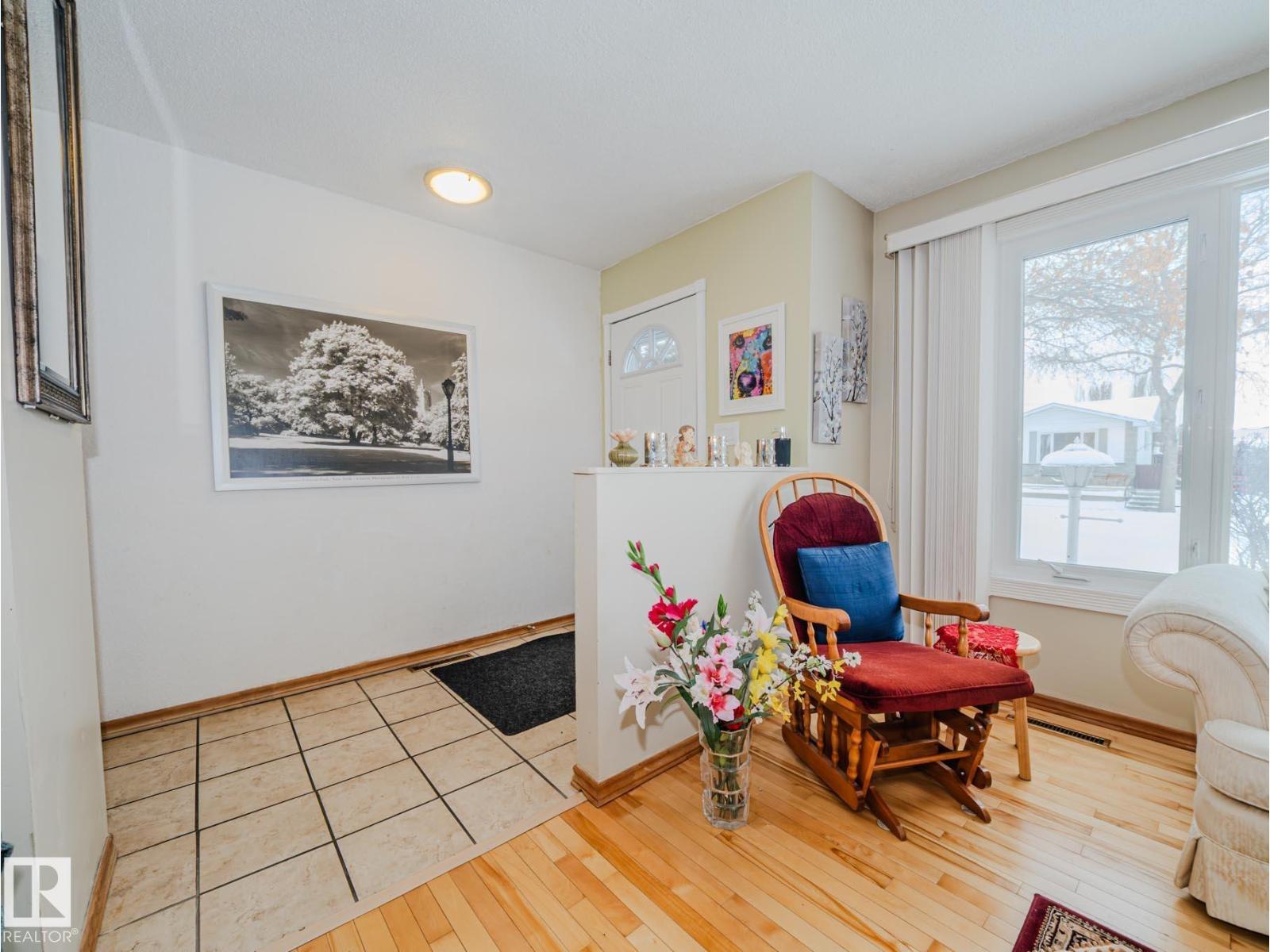 15212 60 ST NW, Edmonton