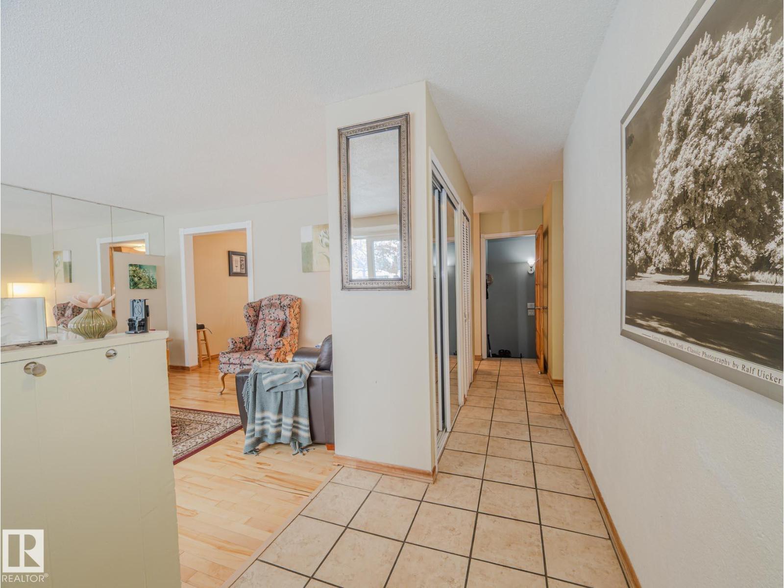 15212 60 ST NW, Edmonton