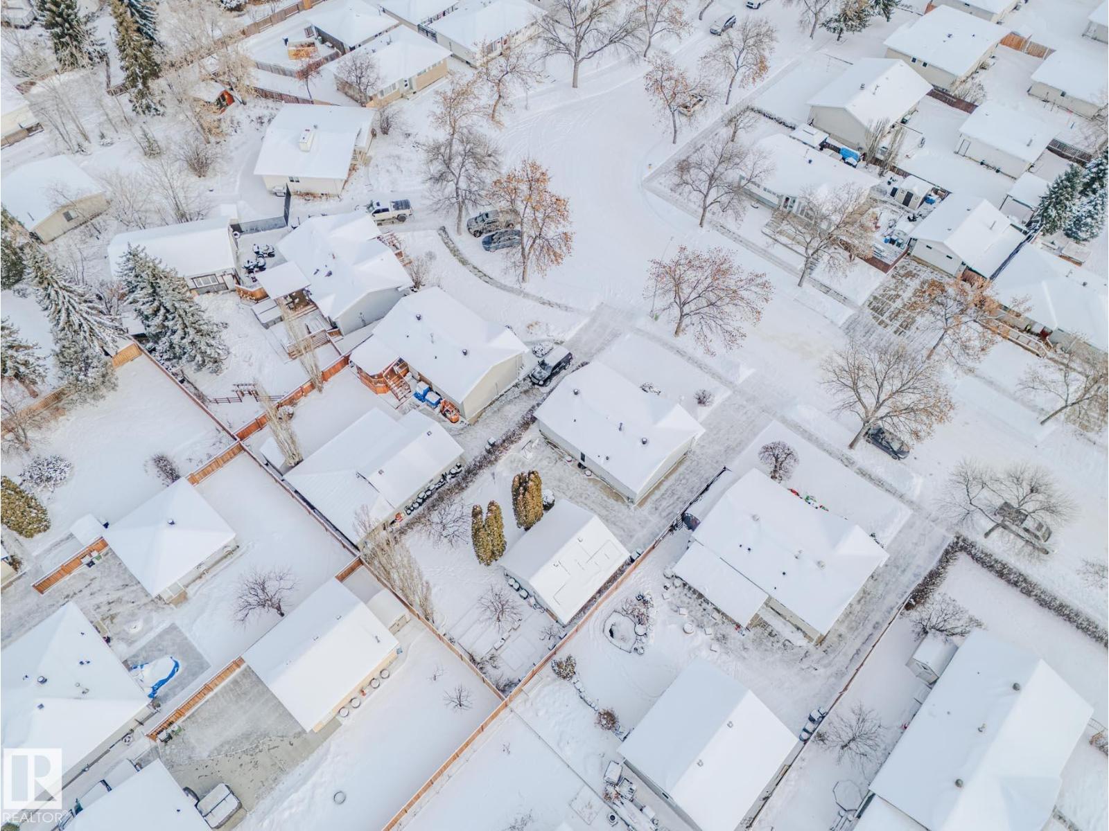 15212 60 ST NW, Edmonton