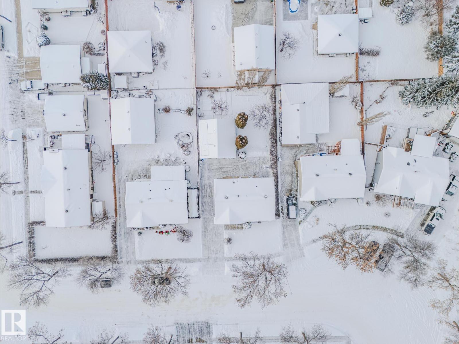 15212 60 ST NW, Edmonton