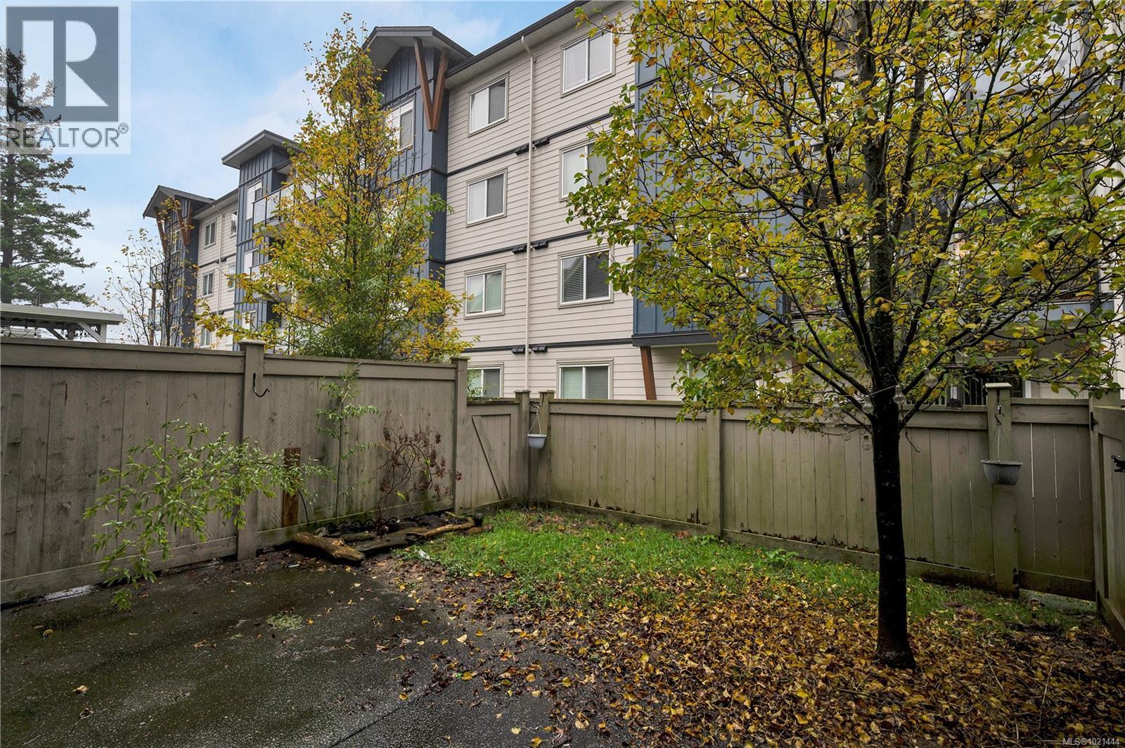 4 796 Island Hwy S, Campbell River