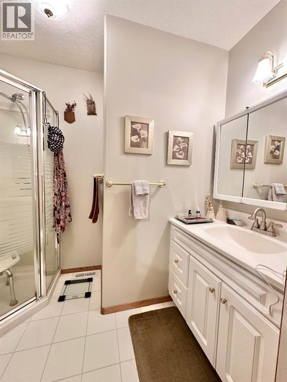 10205 103 Avenue, Lac La Biche