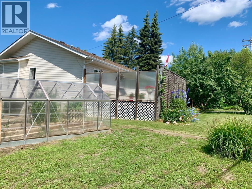 10205 103 Avenue, Lac La Biche