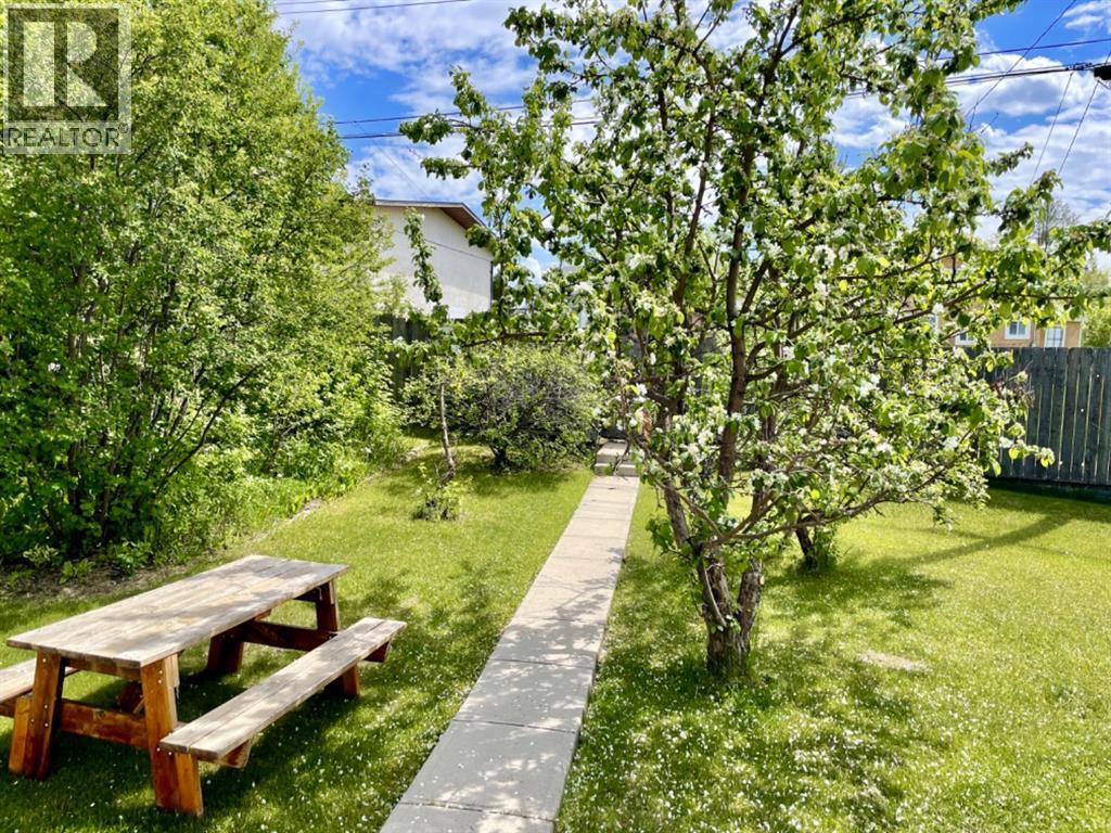 10205 103 Avenue, Lac La Biche