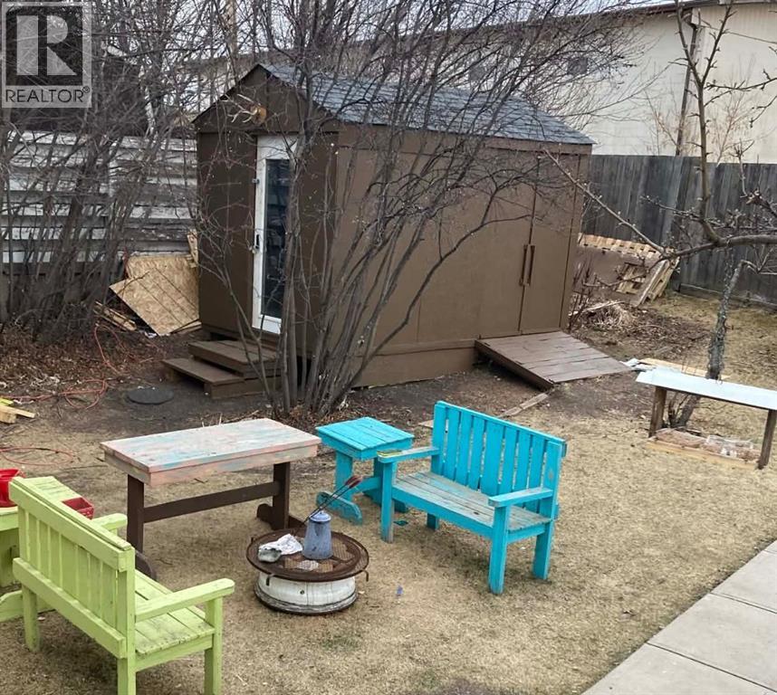 10205 103 Avenue, Lac La Biche