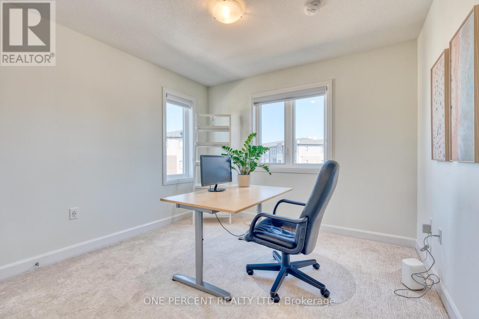 Single Family House for Sale in  SOUTHAM LANE Hamilton (Mountview) 