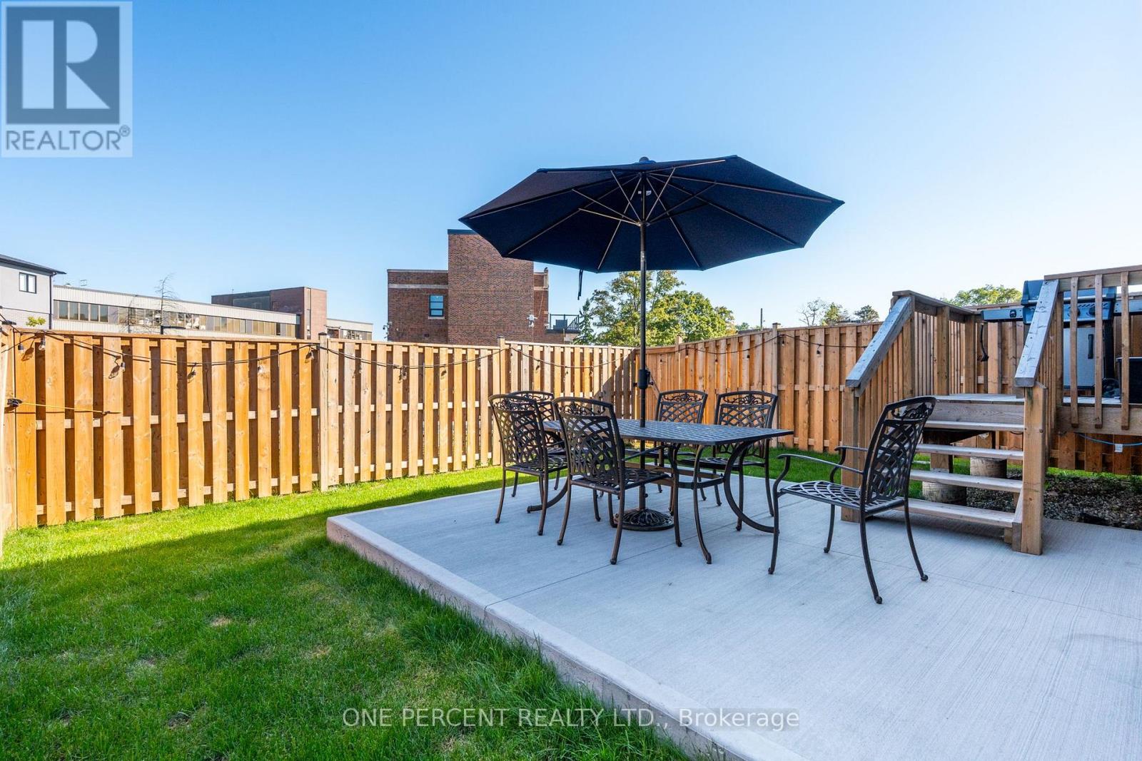 Single Family House for Sale in  SOUTHAM LANE Hamilton (Mountview) 