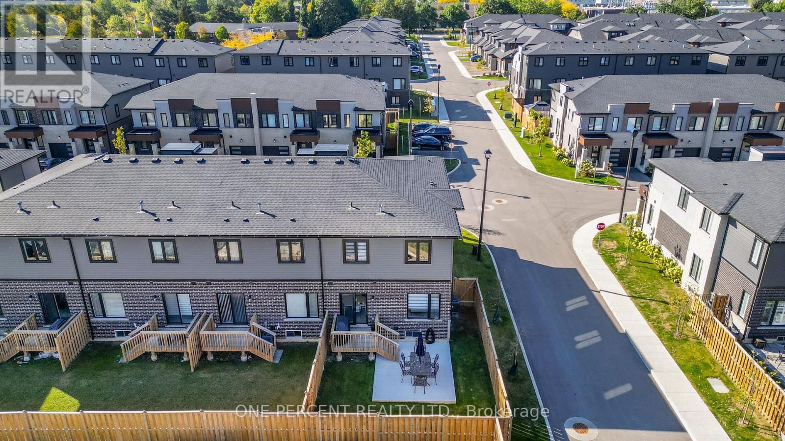 Single Family House for Sale in  SOUTHAM LANE Hamilton (Mountview) 