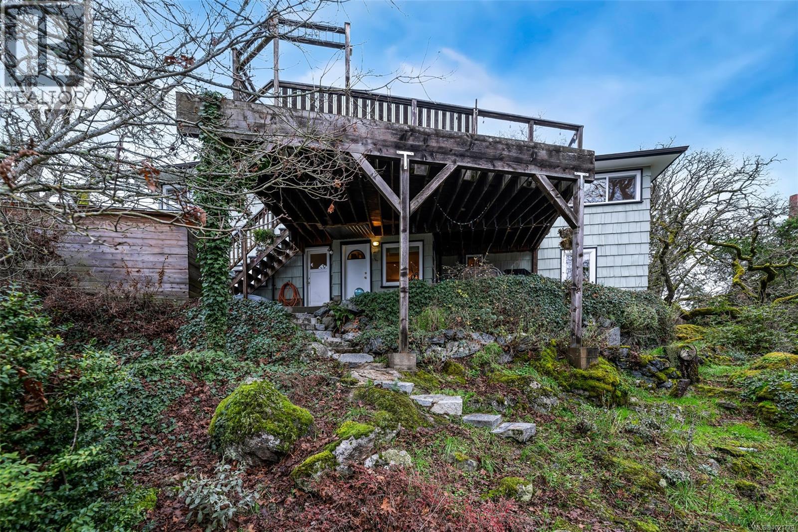  1181 Clovelly Terrace, Saanich