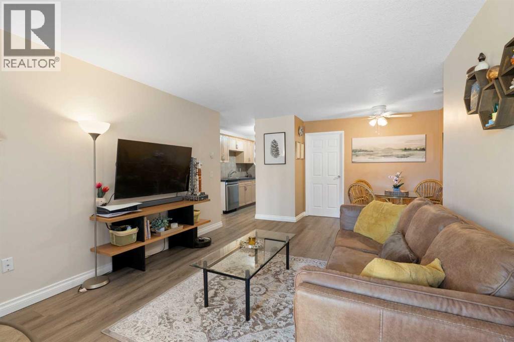 Single Family House for Sale in    Street SW Canyon Meadows Calgary 