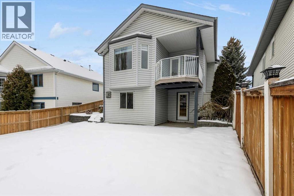 Single Family House Bi-level for Sale in  Scurfield Drive NW Scenic Acres Calgary 