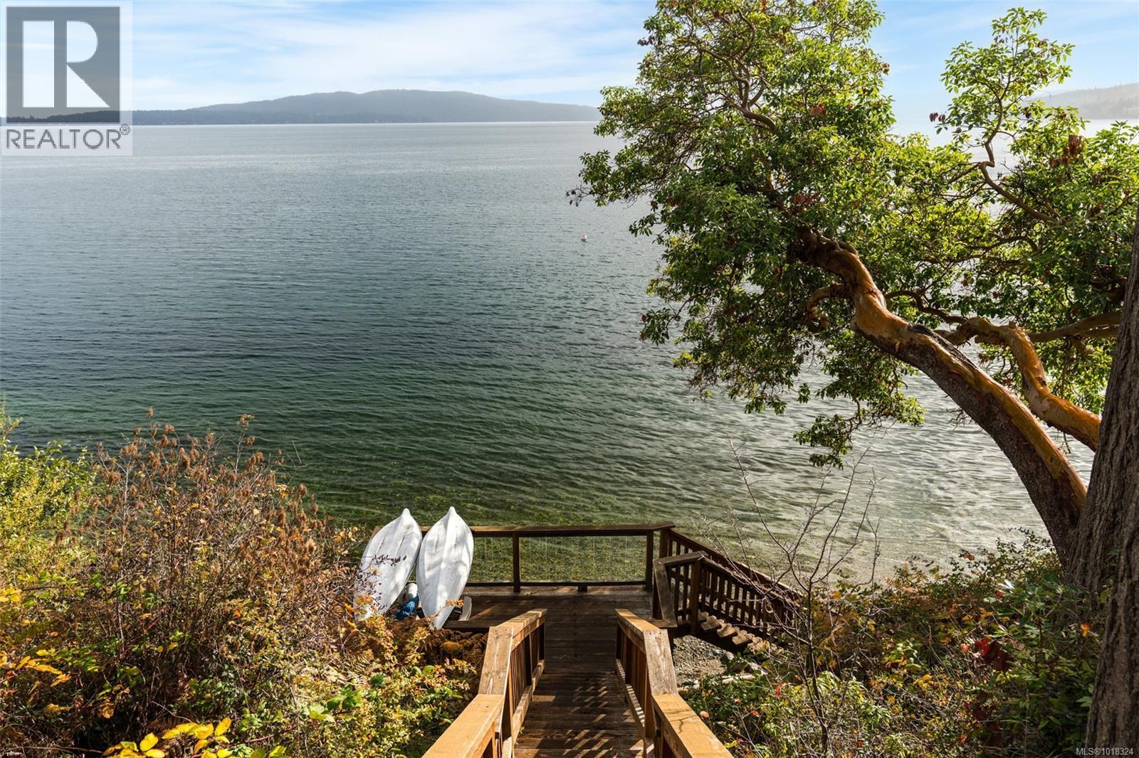 2851 Whiskey Point Rd, Mill Bay