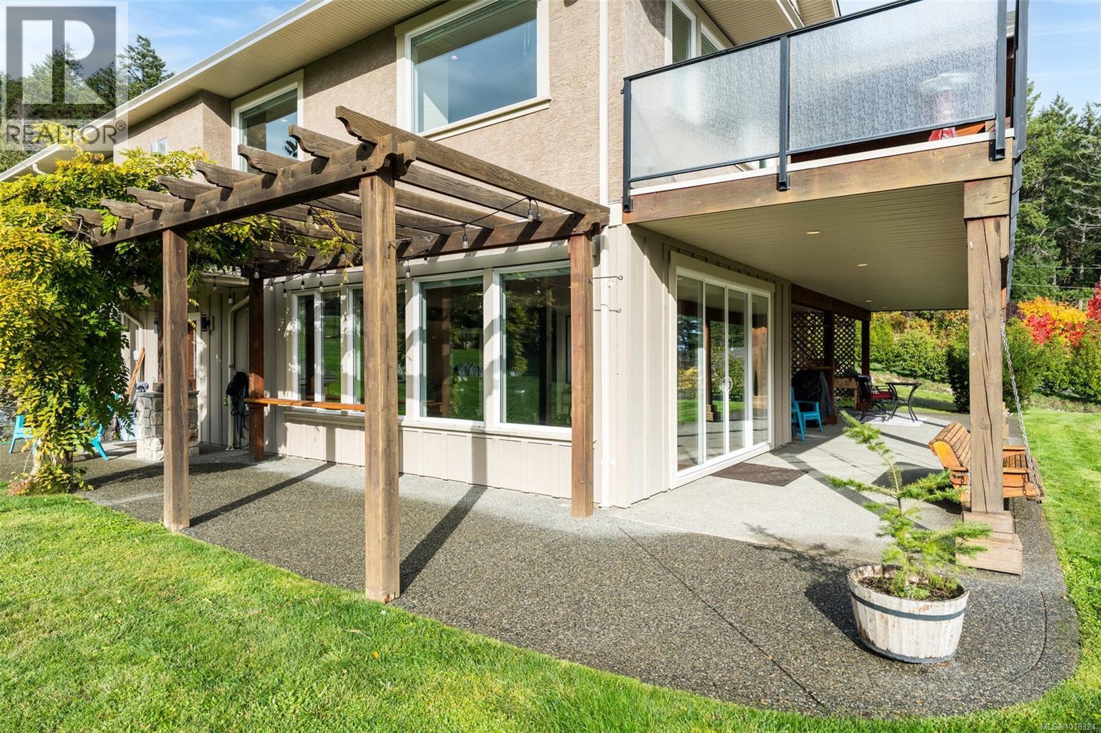 2851 Whiskey Point Rd, Mill Bay