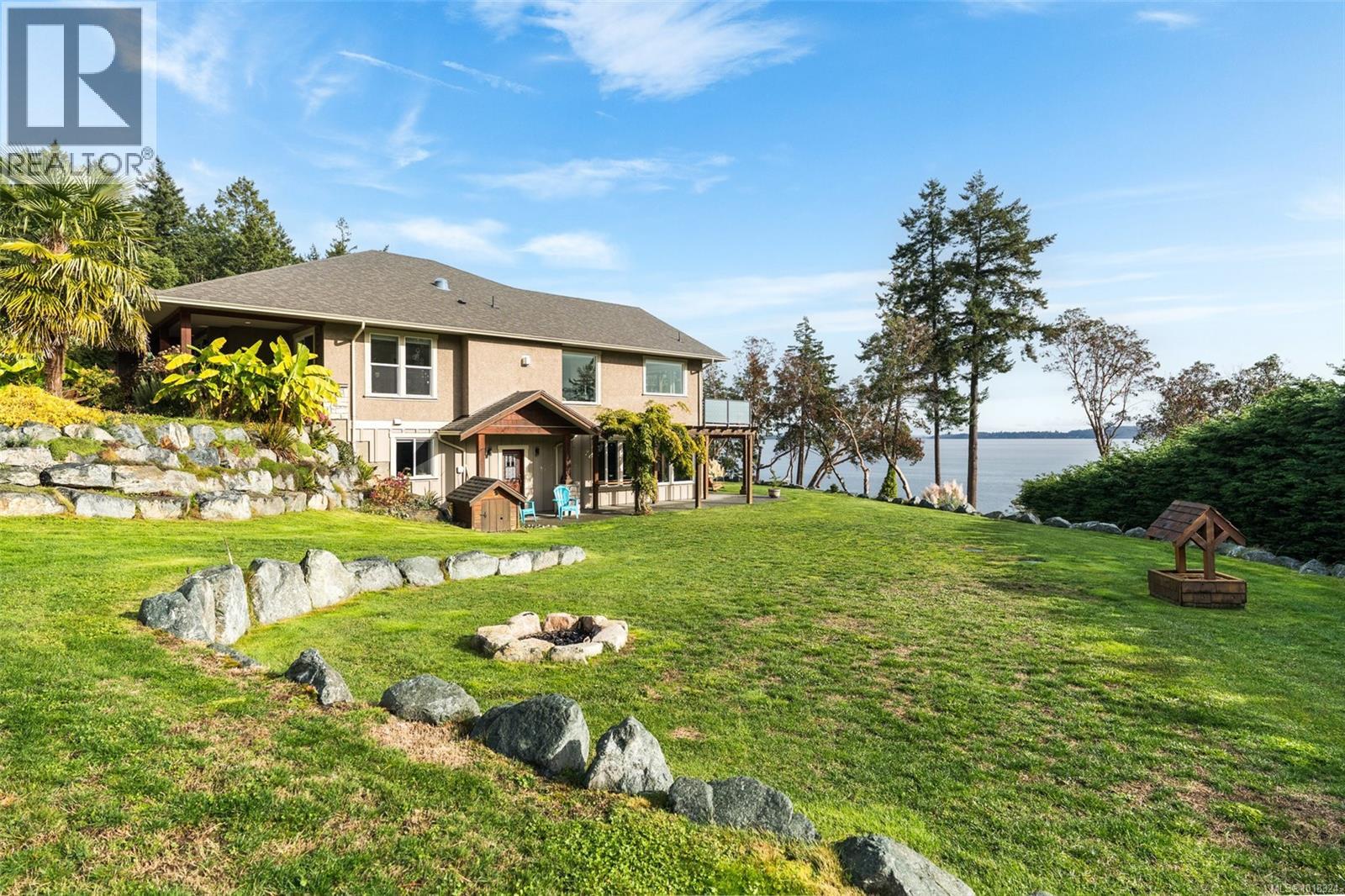 2851 Whiskey Point Rd, Mill Bay