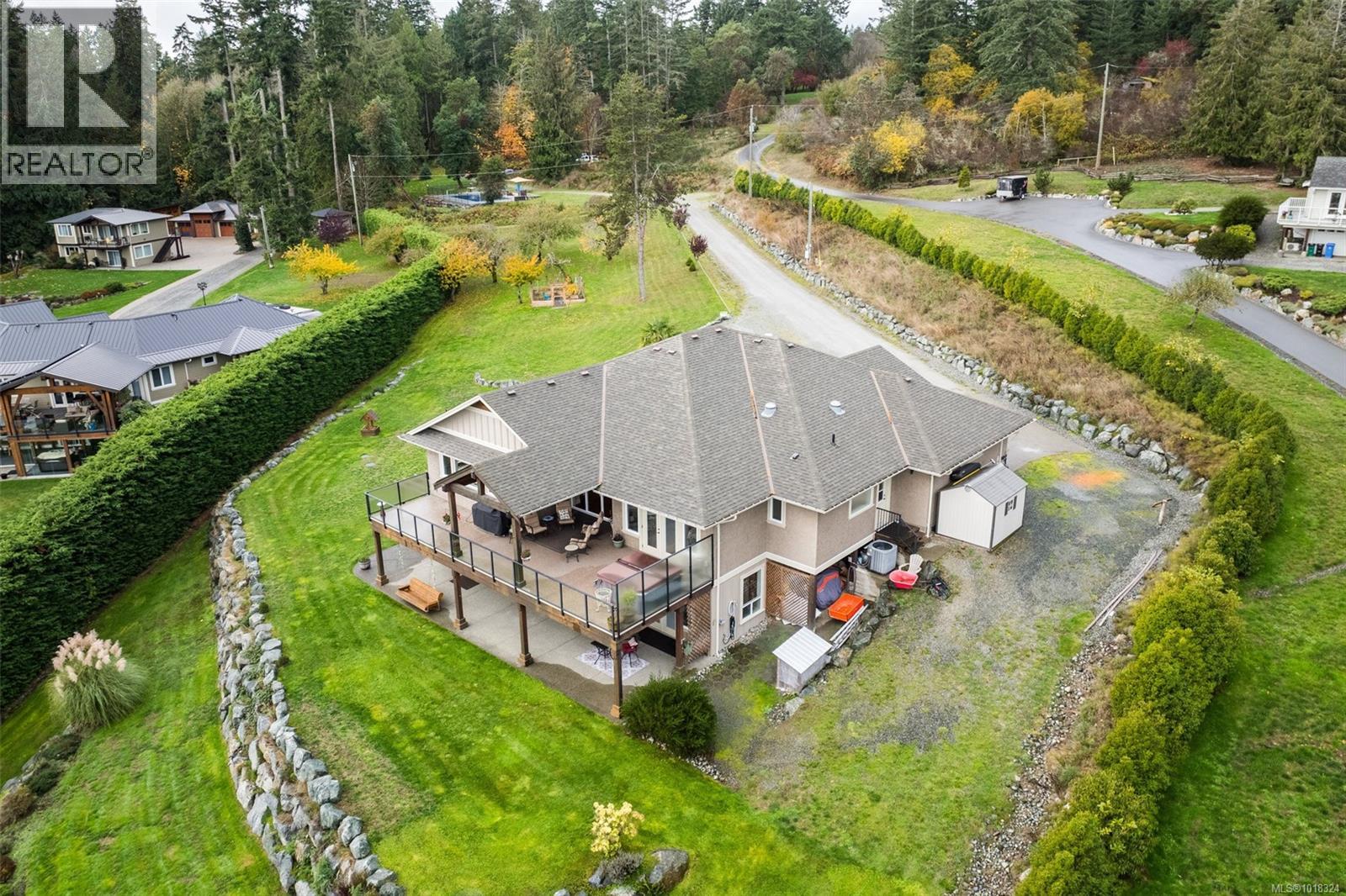 2851 Whiskey Point Rd, Mill Bay