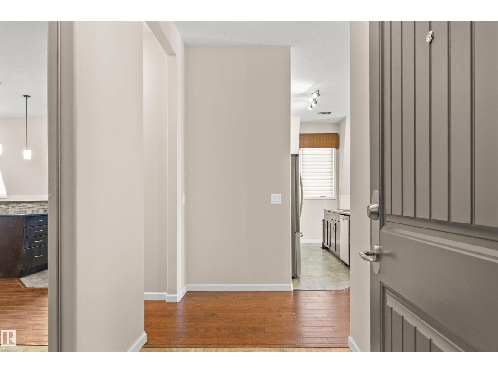 #425 6083 Maynard WY E NW, Edmonton