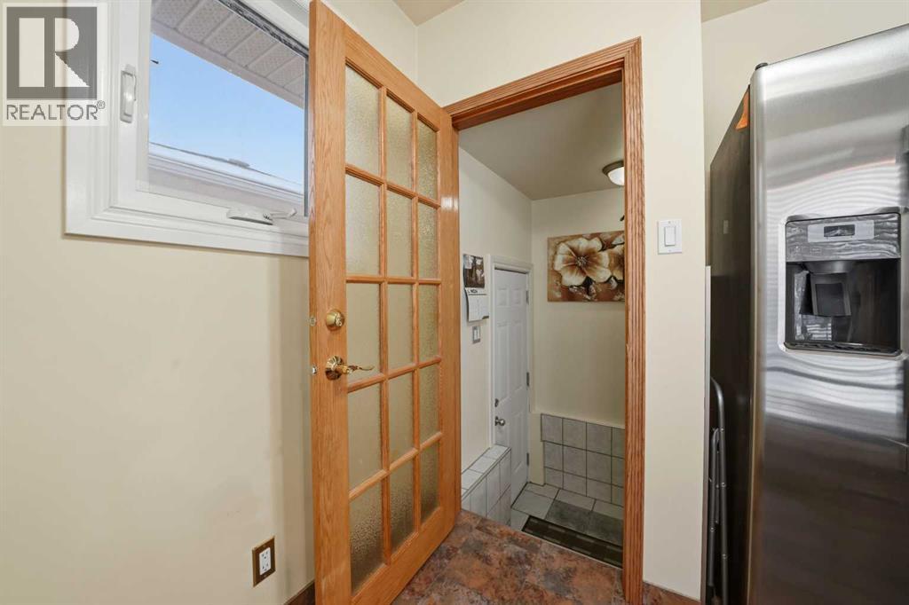 Single Family House Bungalow for Sale in   Street Mountview Red Deer 