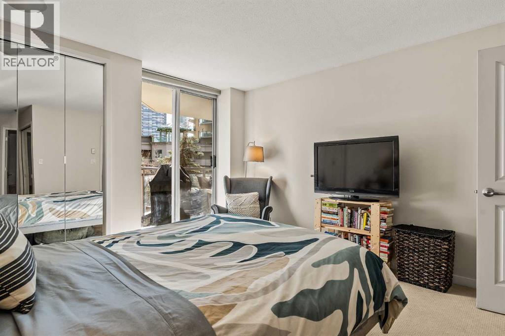 Single Family House for Sale in    Avenue SW Downtown West End Calgary 