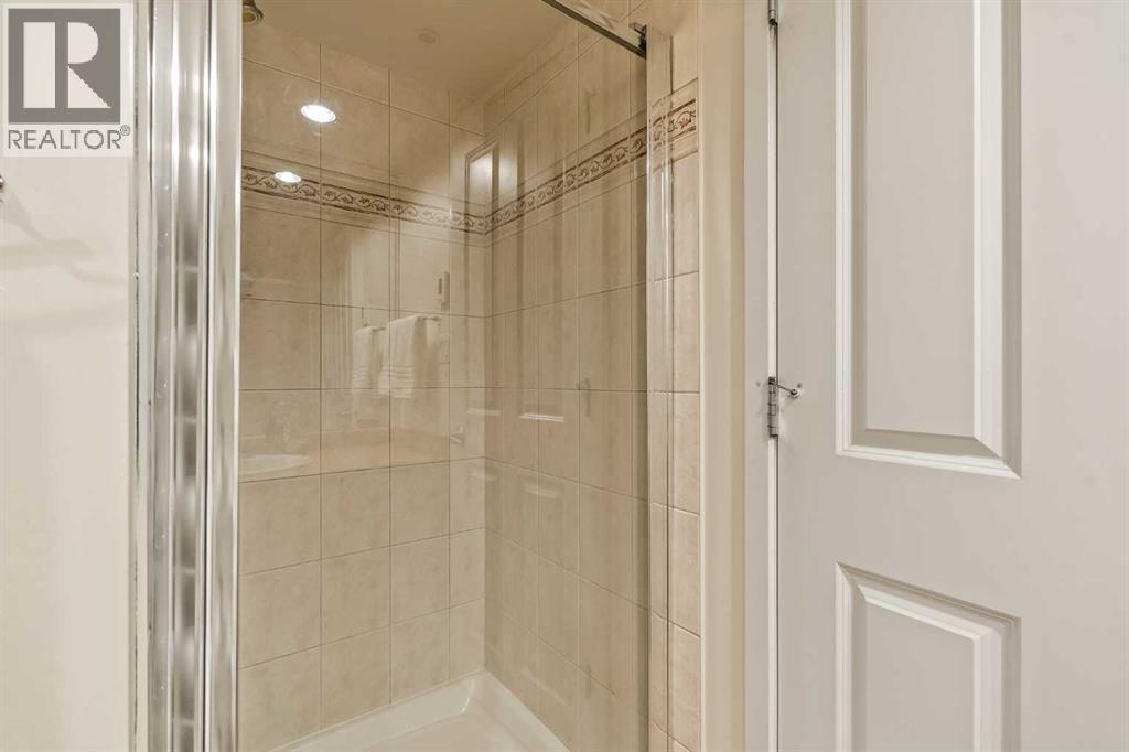 Single Family House for Sale in    Avenue SW Downtown West End Calgary 