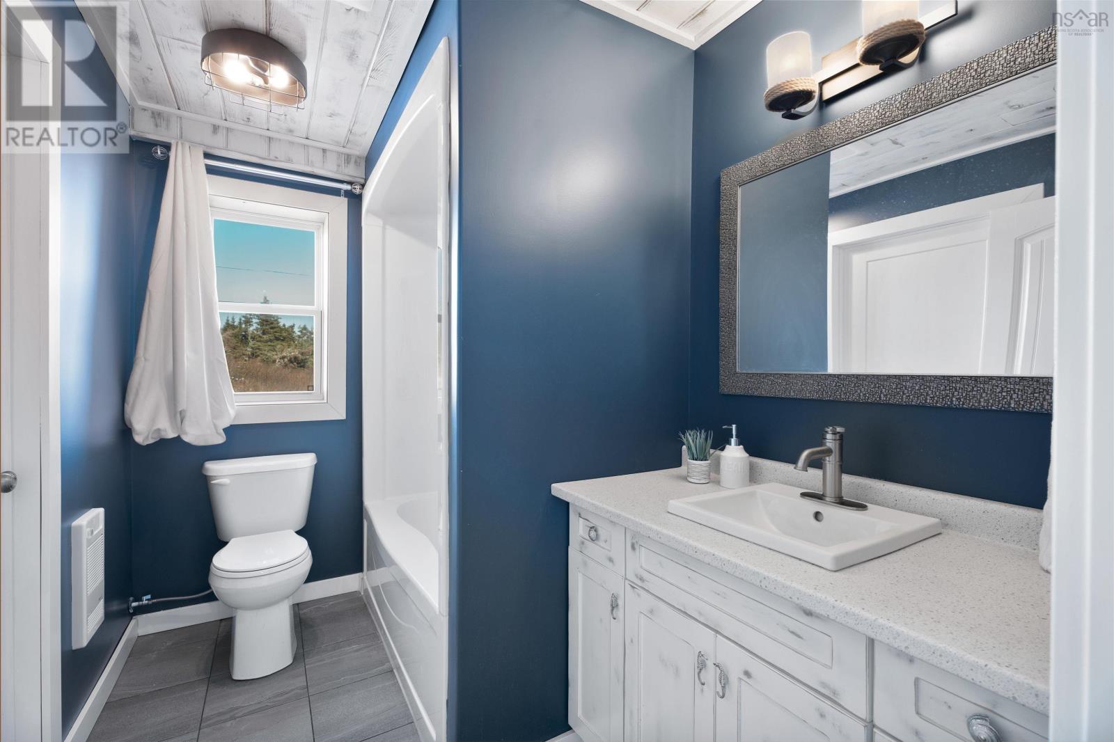 Property 38 of 48 of 42 Liscomb Wharf Road