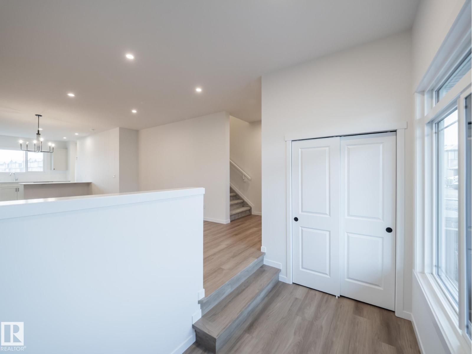 17631 70 ST NW, Edmonton