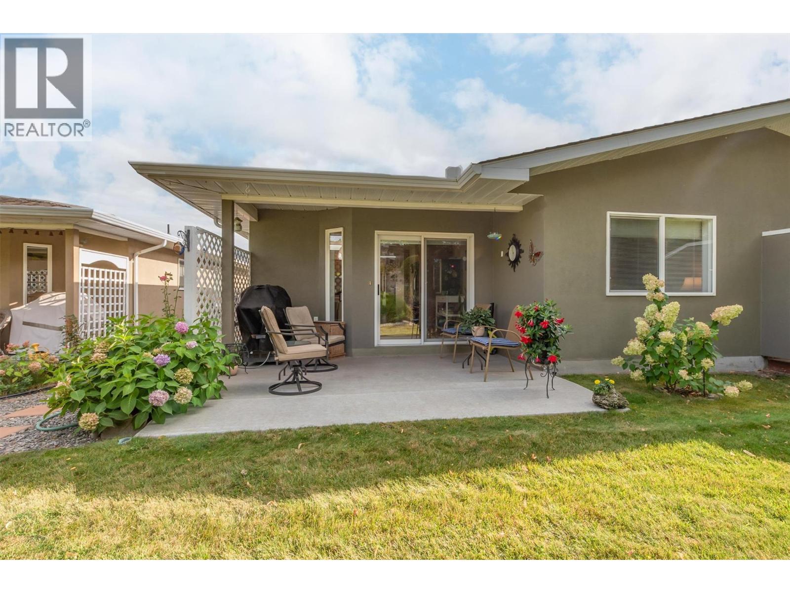 125 4035 Gellatly Road South, West Kelowna