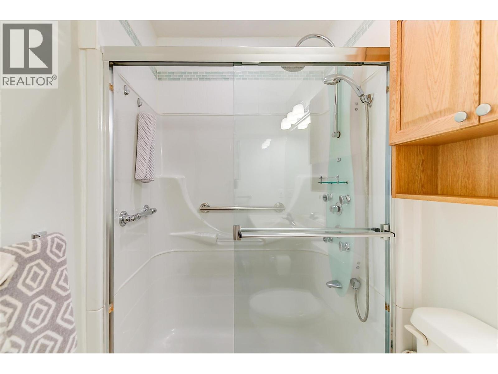 125 4035 Gellatly Road South, West Kelowna