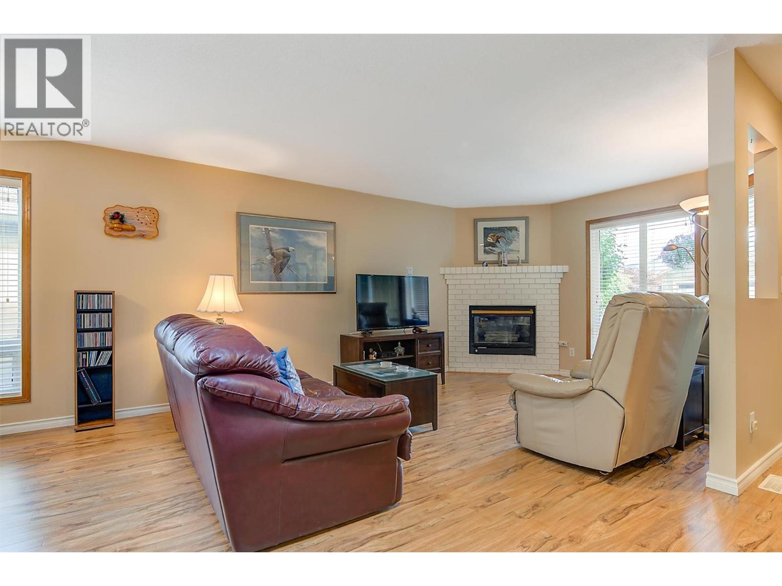 125 4035 Gellatly Road South, West Kelowna