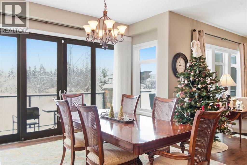 Single Family House for Sale in  Evergreen Mount SW Evergreen Calgary 