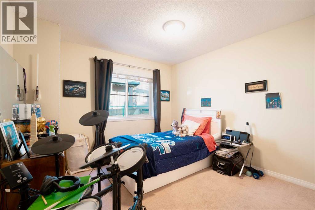 Single Family House for Sale in  Hidden Creek Rise NW Hidden Valley Calgary 