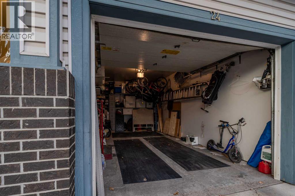 Single Family House for Sale in  Hidden Creek Rise NW Hidden Valley Calgary 