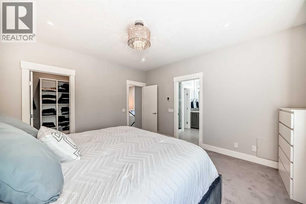 Single Family House for Sale in   Street SW Glenbrook Calgary 