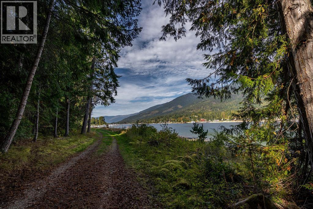  8275 East Procter Road, Procter