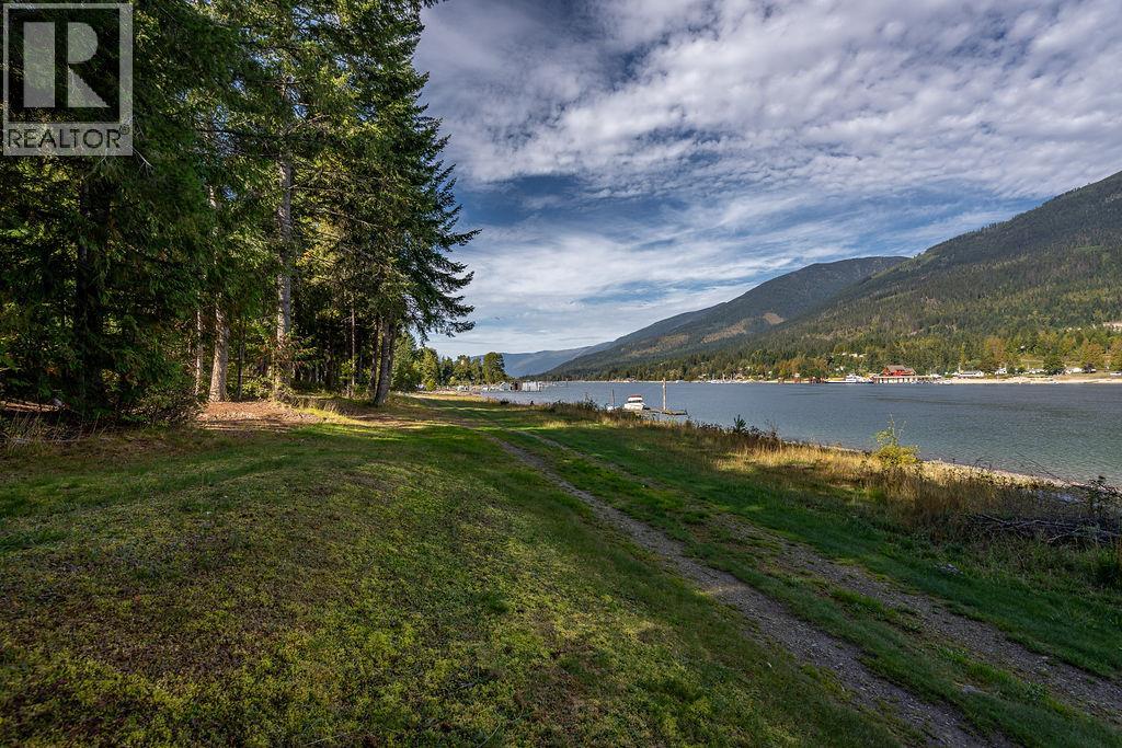  8275 East Procter Road, Procter