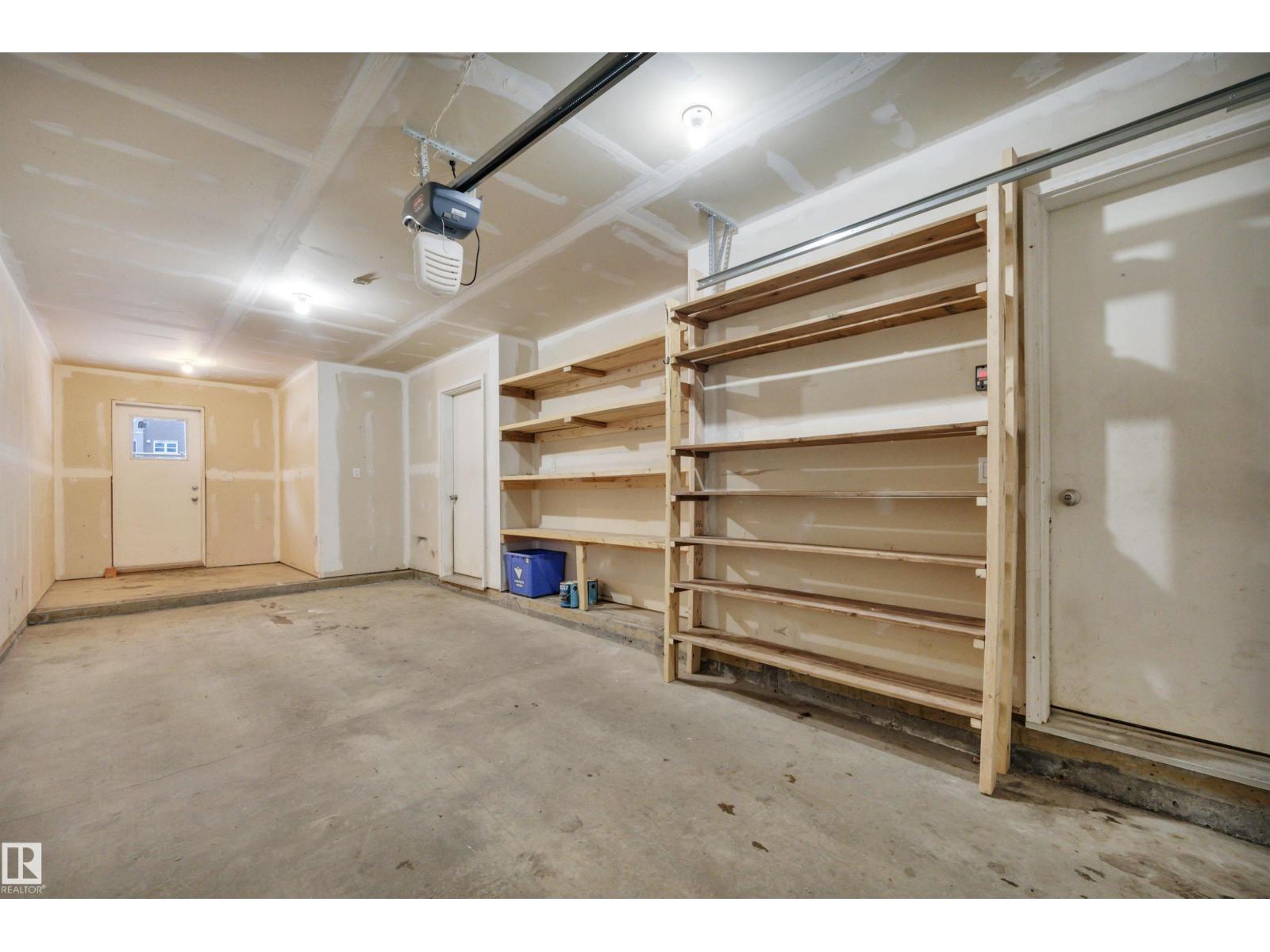 #197 401 SOUTHFORK DR, Leduc