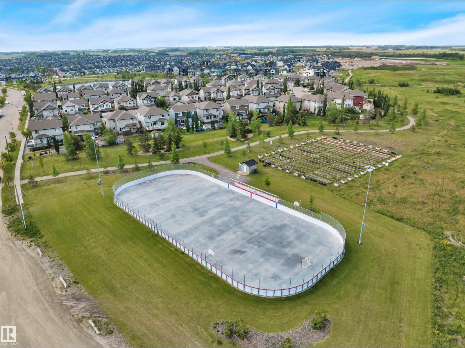 #197 401 SOUTHFORK DR, Leduc